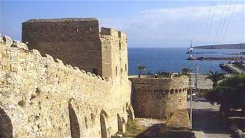 قلعة تشيشمي